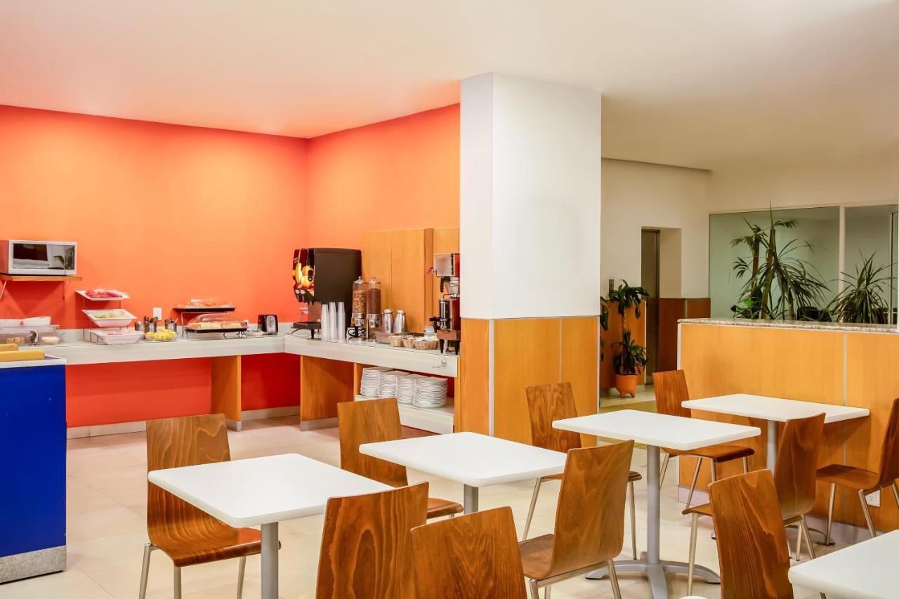 One Puebla Finsa Hotel Ngoại thất bức ảnh