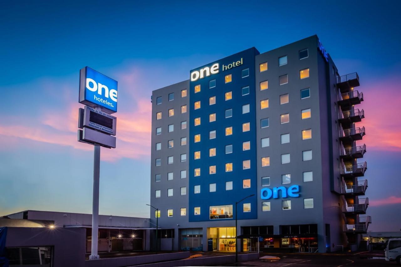 One Puebla Finsa Hotel Ngoại thất bức ảnh