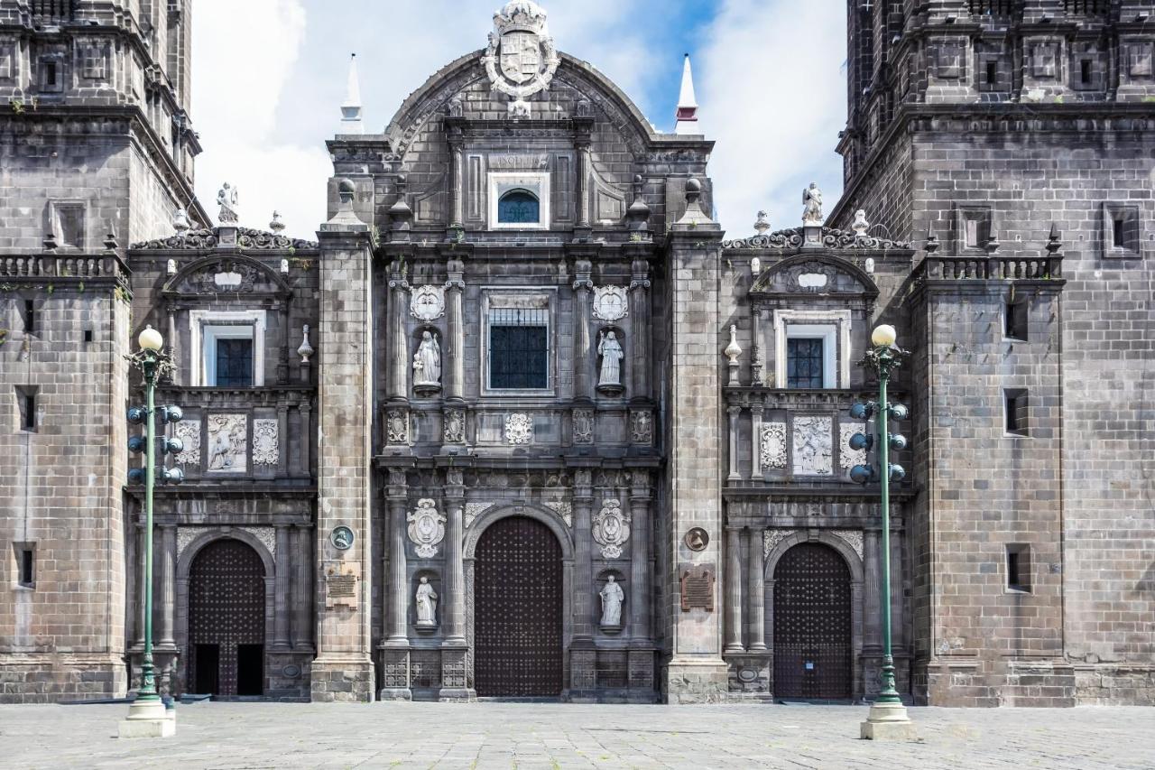 One Puebla Finsa Hotel Ngoại thất bức ảnh