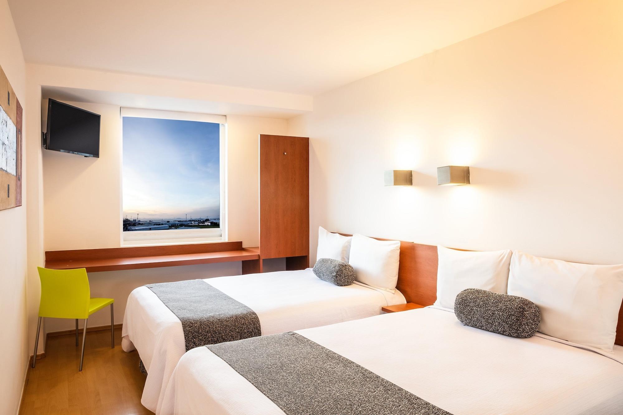 One Puebla Finsa Hotel Ngoại thất bức ảnh