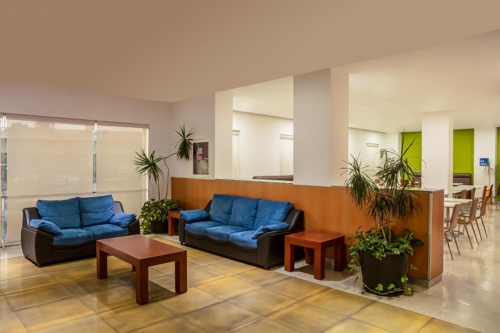One Puebla Finsa Hotel Ngoại thất bức ảnh