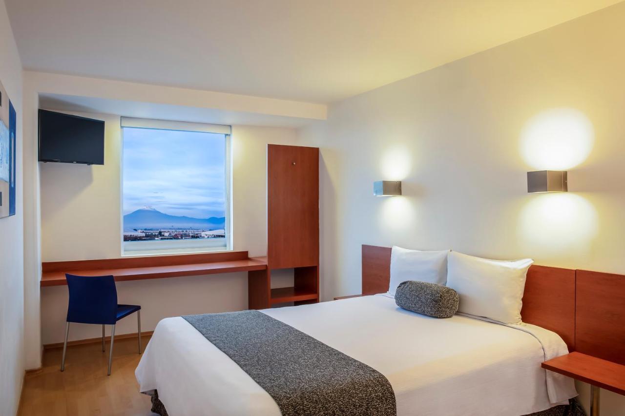 One Puebla Finsa Hotel Ngoại thất bức ảnh