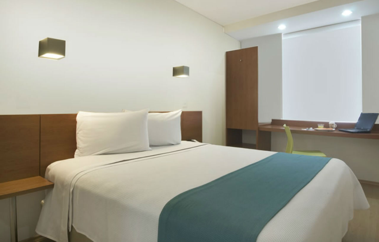 One Puebla Finsa Hotel Ngoại thất bức ảnh